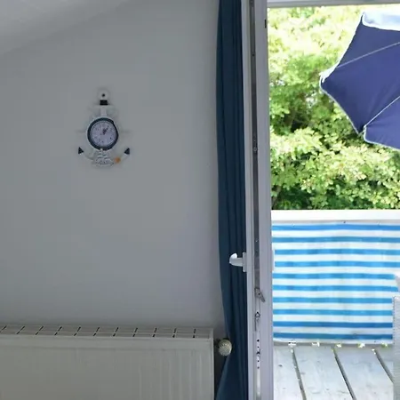 Дом отдыха Dinghy In The Shiphouse *
